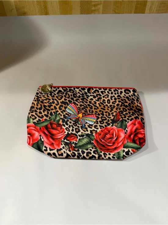 ESTEE LAUDER Leopard Print Makeup Cosmetic Bag  With Zipper-New