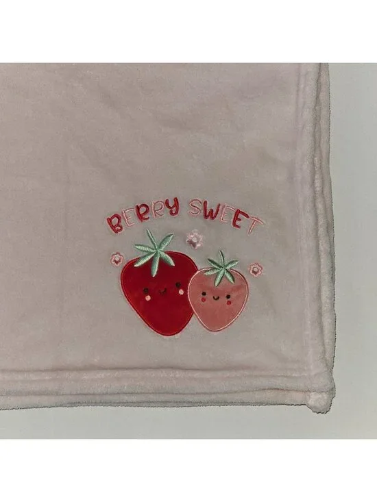 Berry Sweet Pink Strawberry Fleece Baby Blanket 29x39 Kit & Pearl