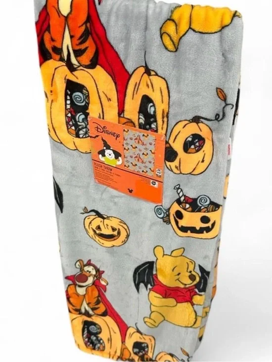 Disney Winnie the Pooh Gray, Yellow & Orange Halloween Throw Blanket