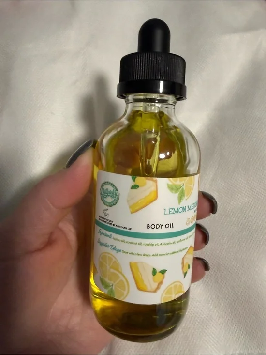 Dillpicky/Aminnah Collab Lemon Meringue Body Oil - Refreshing Citrus Skin Oil!