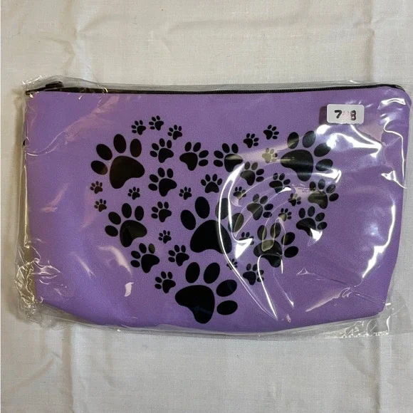 The Pouch Cosmetic Bag Women Small Purple NWT Paw Print Heart Zippered