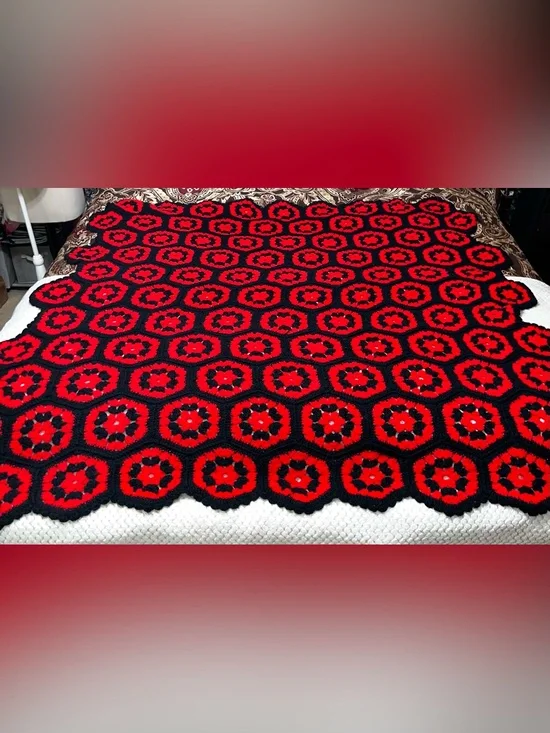 Handmade Crochet Throw Blanket Afghan Decorative Floral Granny Square 85”x60”