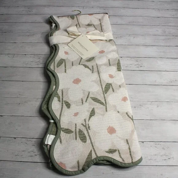 Magaschoni Woven Floral Throw Blanket 50