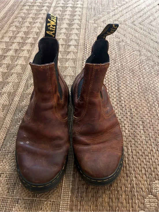 Dr. Martens Brown Leather Chukka Chelsea Boots