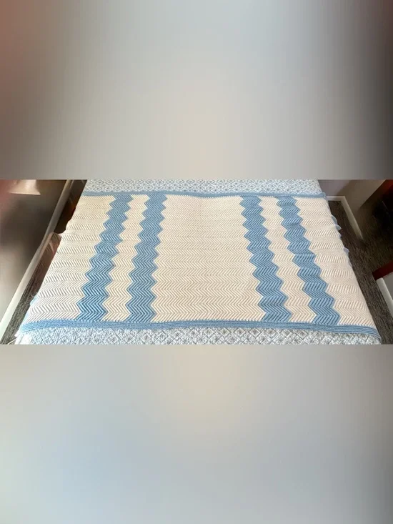 Large Vintage Hand Made Crochet Blue & White Throw Chevron Stripe Afghan