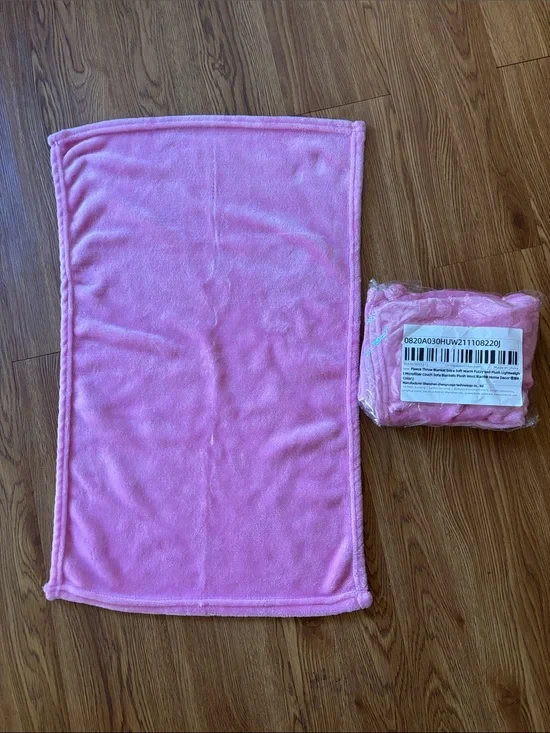 NWOT 2 Pink “Fleece Throw Blanket Extra Soft Warm Fuzzy Plush Lightweight”