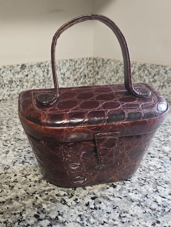Vintage 1950s Palizzio Brown Genuine Crocodile Alligator Box Purse Handbag