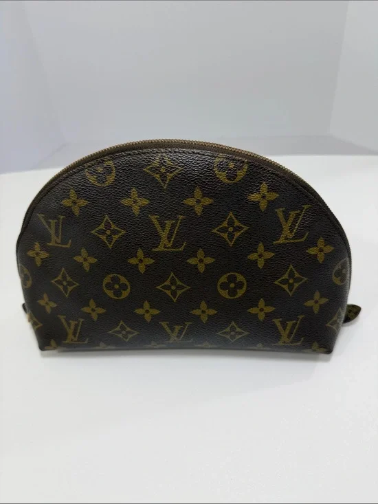 Louis Vuitton Monogram Trousse Demi Ronde Cosmetic Pouch M47520