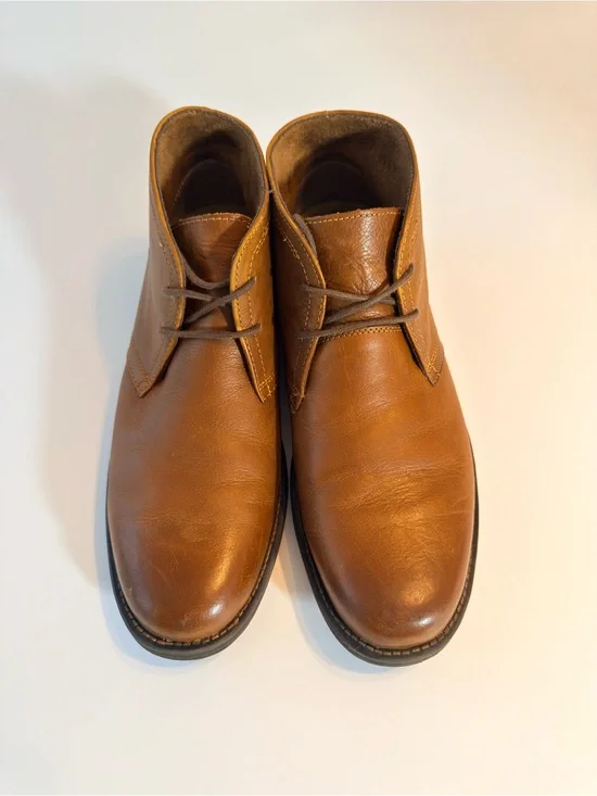 G.H. Bass & Co. Men’s 11.5 Brown Leather Chukka Boots Lace Up