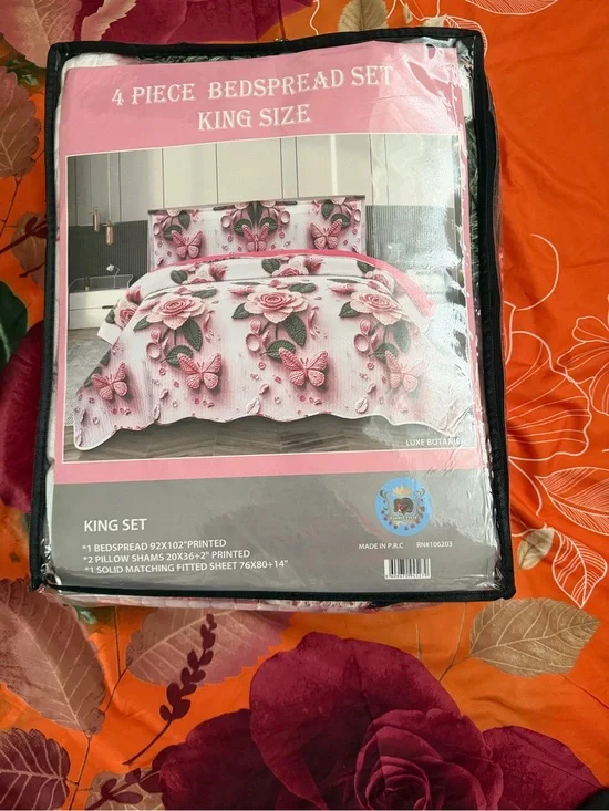 Pink Floral Butterfly Bedspread Set - King