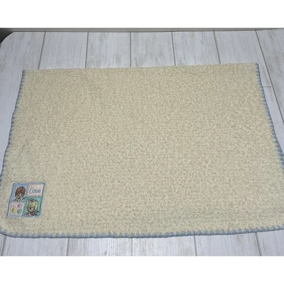 Precious Moments Baby Blanket Cream Unisex Love Blue edge stitching Vtg 40x30
