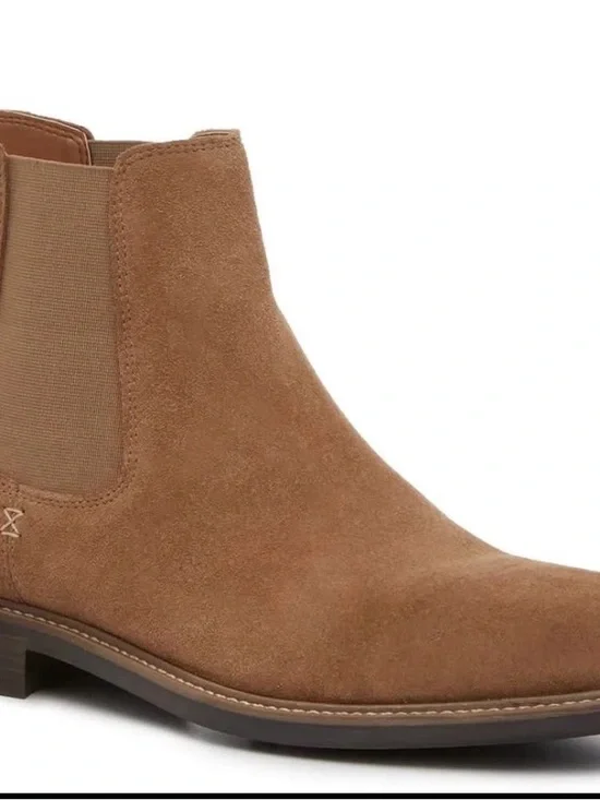 Men's Suede Chelsea Boot - Tan
