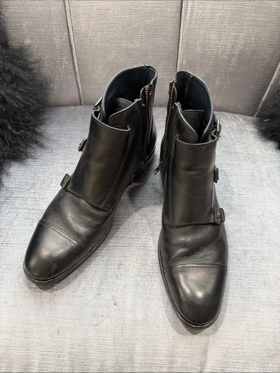 Tiger of Sweden Black Leather Chukka Boots with Side Zipper