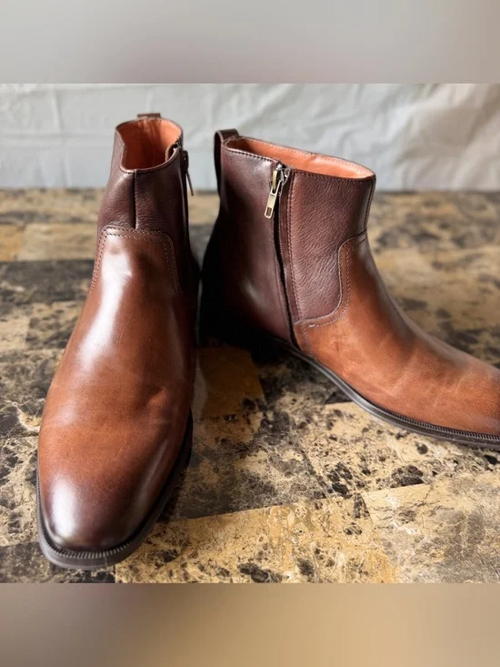 Florsheim Men's size 7 Leather Chelsea Ankle Boots - Brown