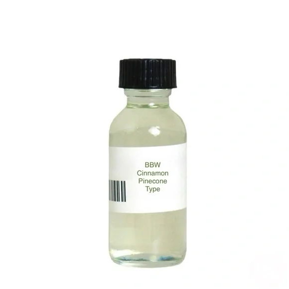 Bath & Body Works: Cinnamon Pinecone Type 1 Oz