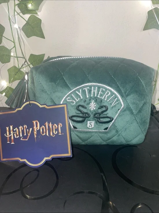 Warner Bros. Slytherin Quilted Emerald Green Velvet Cosmetic Bag