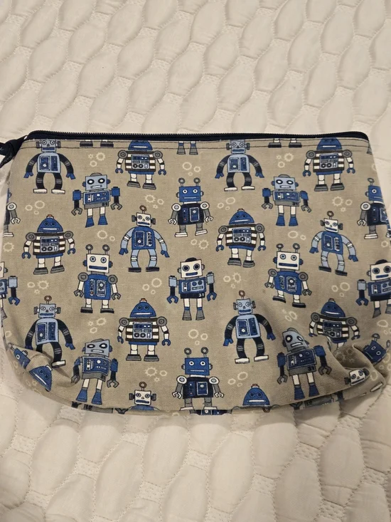 Thirty-one Clousure Pouch Bag Tan With Blue Robots Storage Make Up Organize
