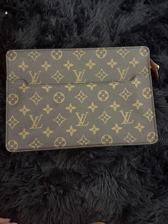 1991 vintage LV Pochette Homme