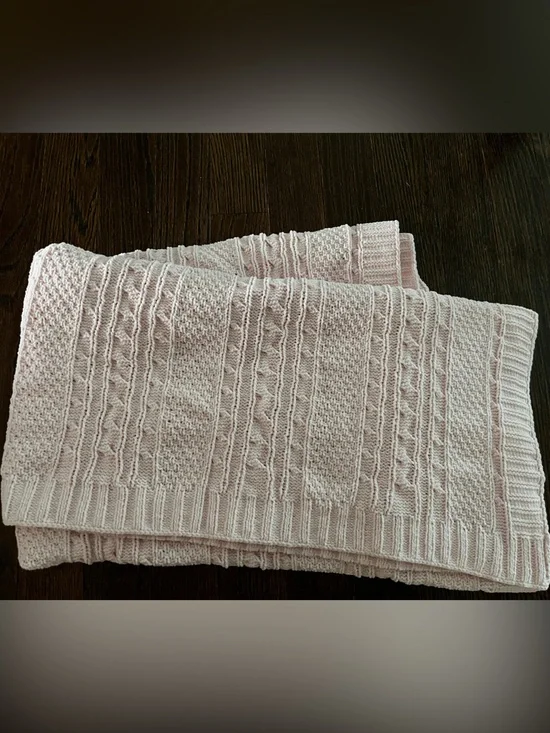 Nordstrom Light Pink Cable-Knit Crew Sweater