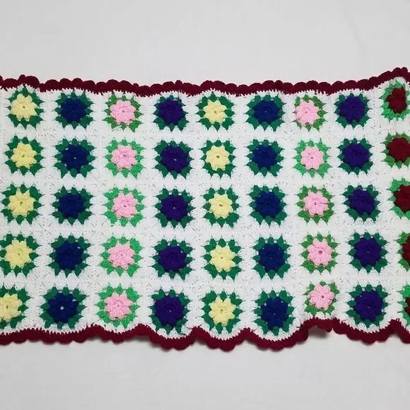 VINTAGE Granny Square Floral Boho Crochet Afghan