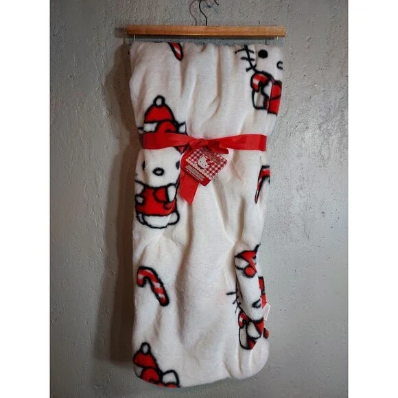 Hello‎ Kitty Faux Rabbit Fur Throw Blanket Christmas Candy Cane White 50x70 NWT
