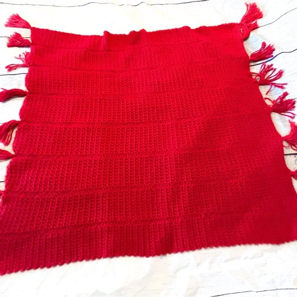 Handmade Bright‎ Red Throw Blanket with Tassels