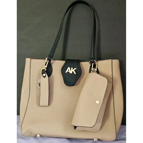 NWOT Anne Klein Handbag with‎ Keychain and Eyeglass case