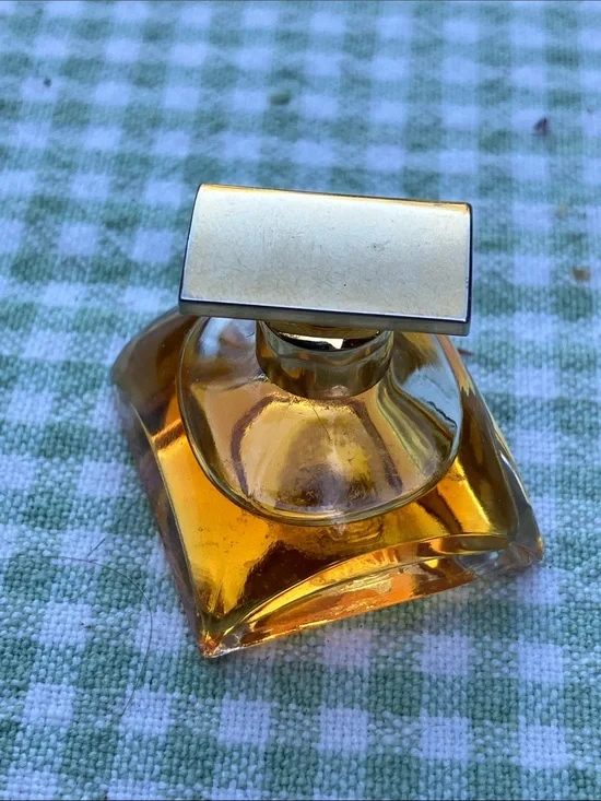 Spellbound Estée Lauder .12 ounce mini bottle vintage