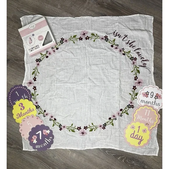 Lulujo Baby's First Year Milestone Blanket‎ Card Set Floral 40in x 40in