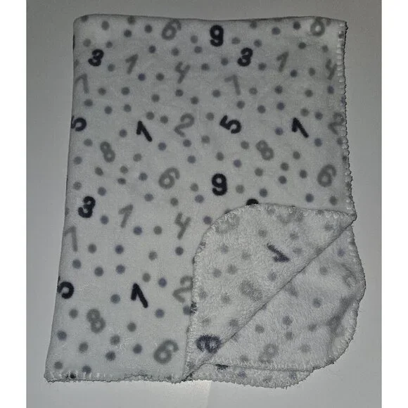 Manhattan Kids White Fleece Baby Blanket Gray Numbers Polka Dots 27