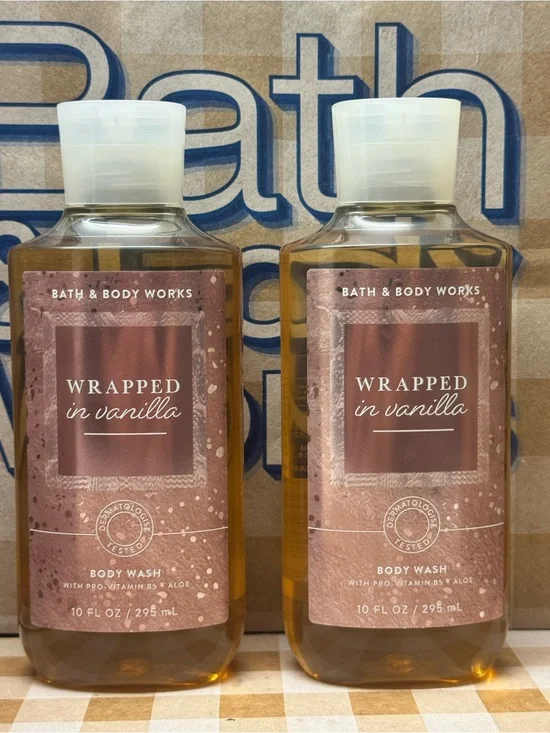 NEW B&BW (2) Wrapped In Vanilla Body Wash, 10 fl oz each
