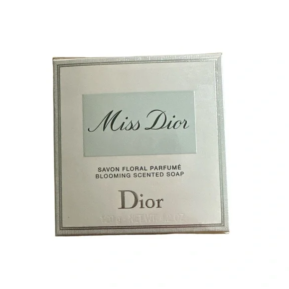 Miss Dior Blooming scented bar soap