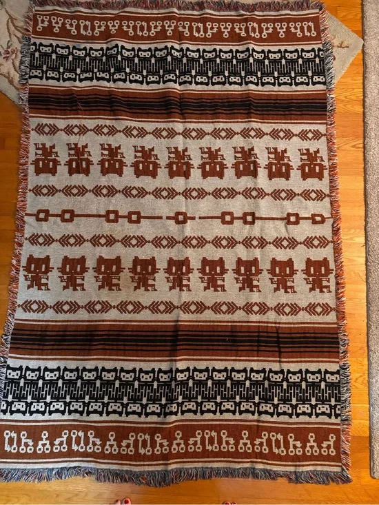 Woven Cat Jacquard Fringe Large Throw Blanket