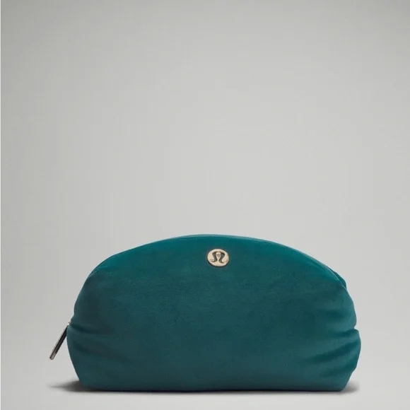 NWT Lululemon Athletica Feeling Ready Mini Velour Pouch