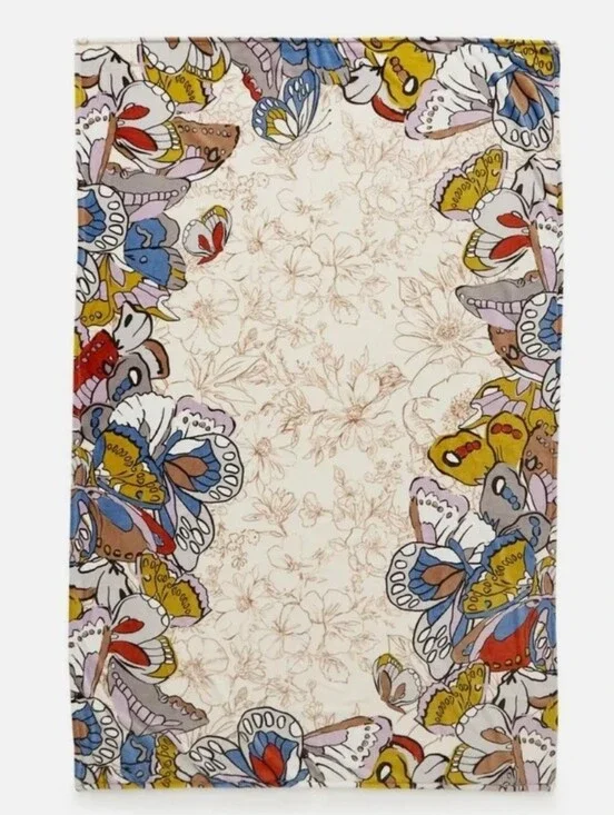 VERA BRADLEY PLUSH BLANKET