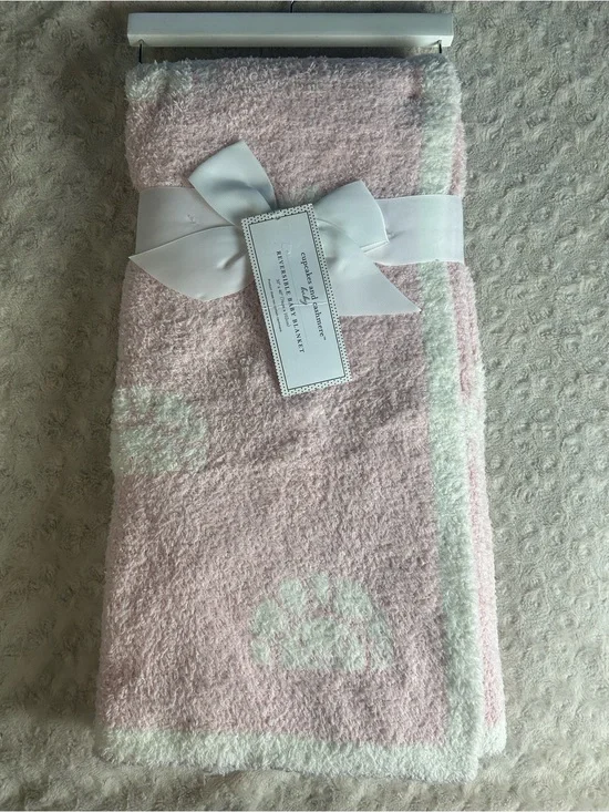 Cupcakes and Cashmere Baby Happy Sunshine Blanket Pink White Chenille Soft Cozy