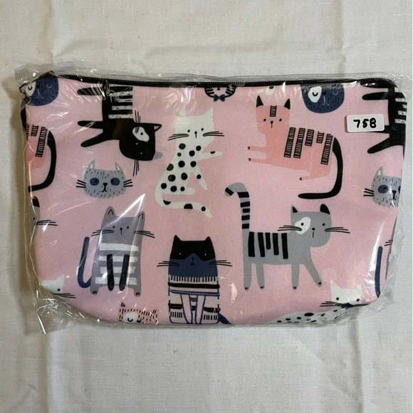 The Pouch Cosmetic Bag Womens OS Pink NWT Cartoon Cat Print Zipper Pouch 8x5