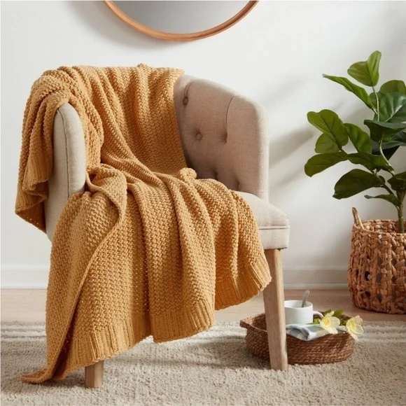 NWT Solid Chenille Knit Throw Blanket‎ Gold - Threshold