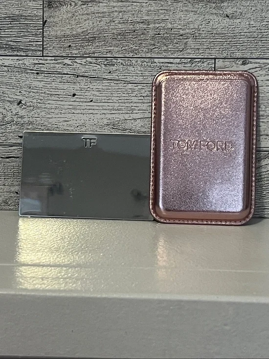Tom Ford Magnetic Phone Wallet with Mirror - Rose Gold