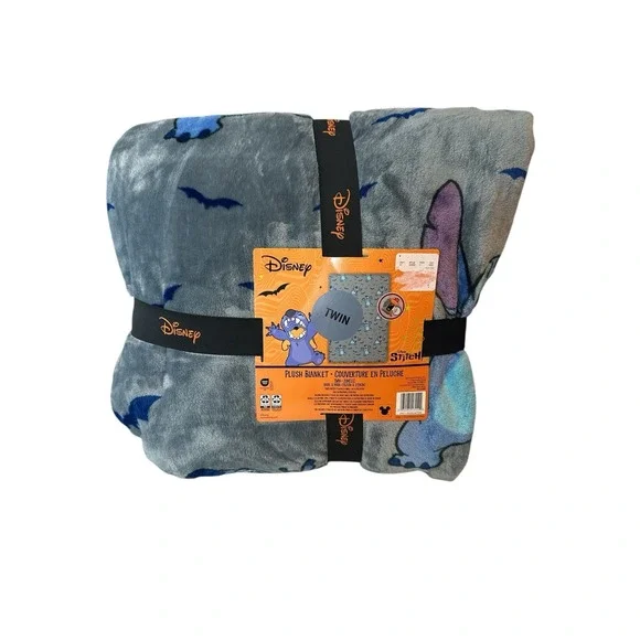 New Disney Halloween Bat‎ Stitch Gray Twin Size 60 x 90 Inch Plush Blanket