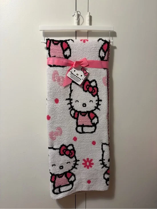 Hello Kitty Super Soft Pink White Kids Throw Blanket with Character Pattern