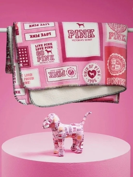Victoria's Secret PINK Friday Mystery Mini Dog & Cozy Plush Blanket NEW