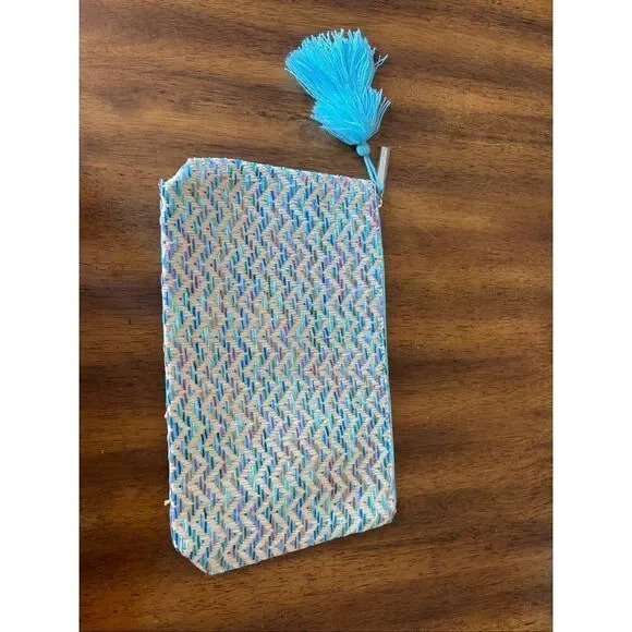 Cosmetic bag