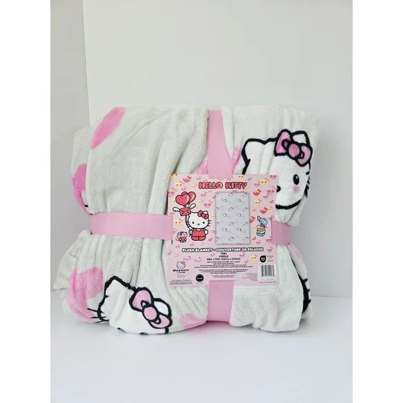 Hello Kitty plush blanket 60in x 90 in Twin XO Sanrio‎ NEW