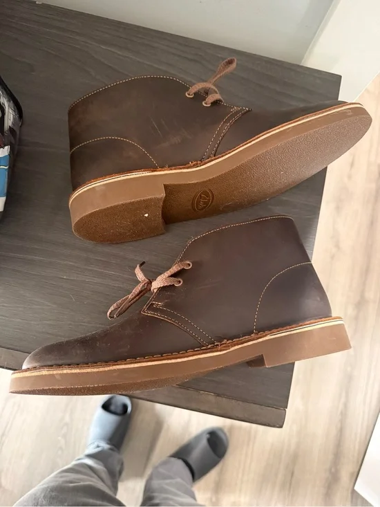 Men's Brown Leather Desert Boots - Classic Lace-Up Style