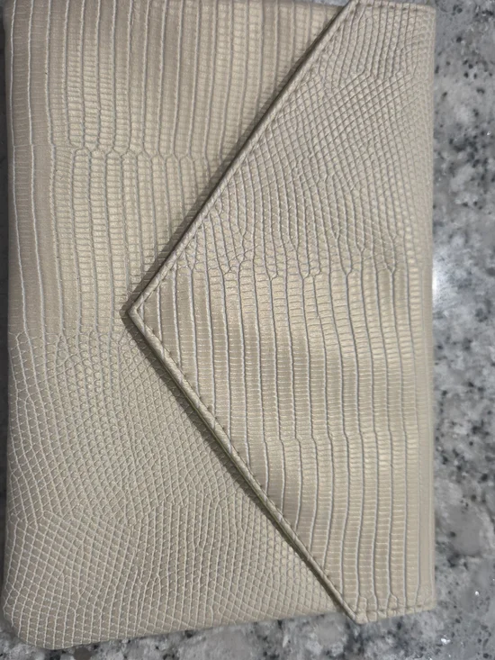 ipsy Cream Lizard-Embossed Envelope Cosmetic Clutch