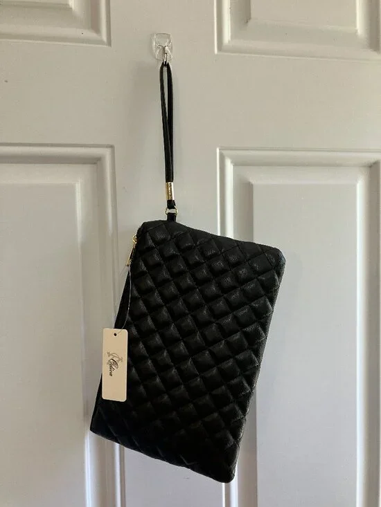 Woman's Odiva Make-Up Bag
