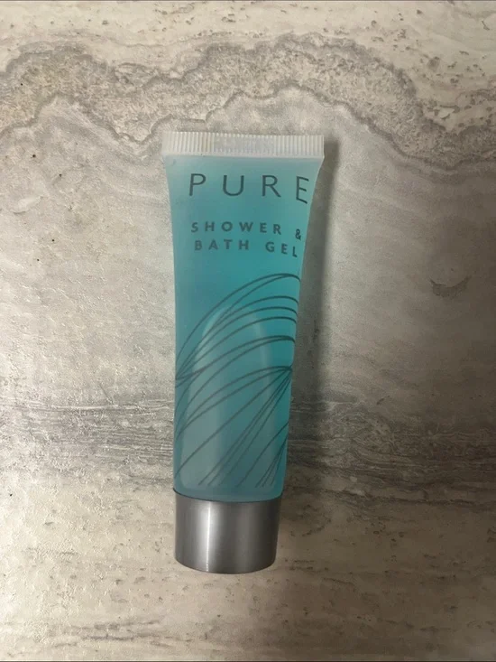 Shower and bath gel