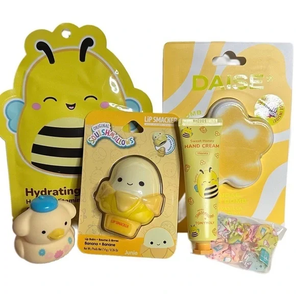 Squishmallows Bumblebee Bath Gift Set