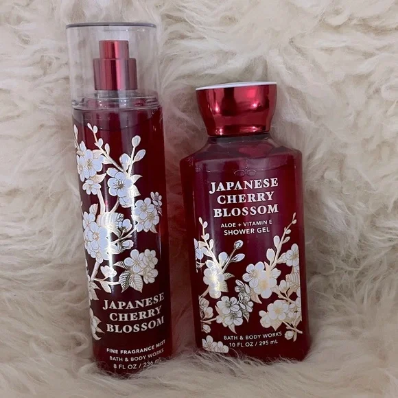 NWT Set/2 Japanese Cherry Blossom Body Lotion/ Fine Fragrance Mist